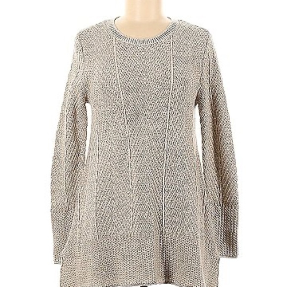 Pullover Sweater - Picture 6 of 6